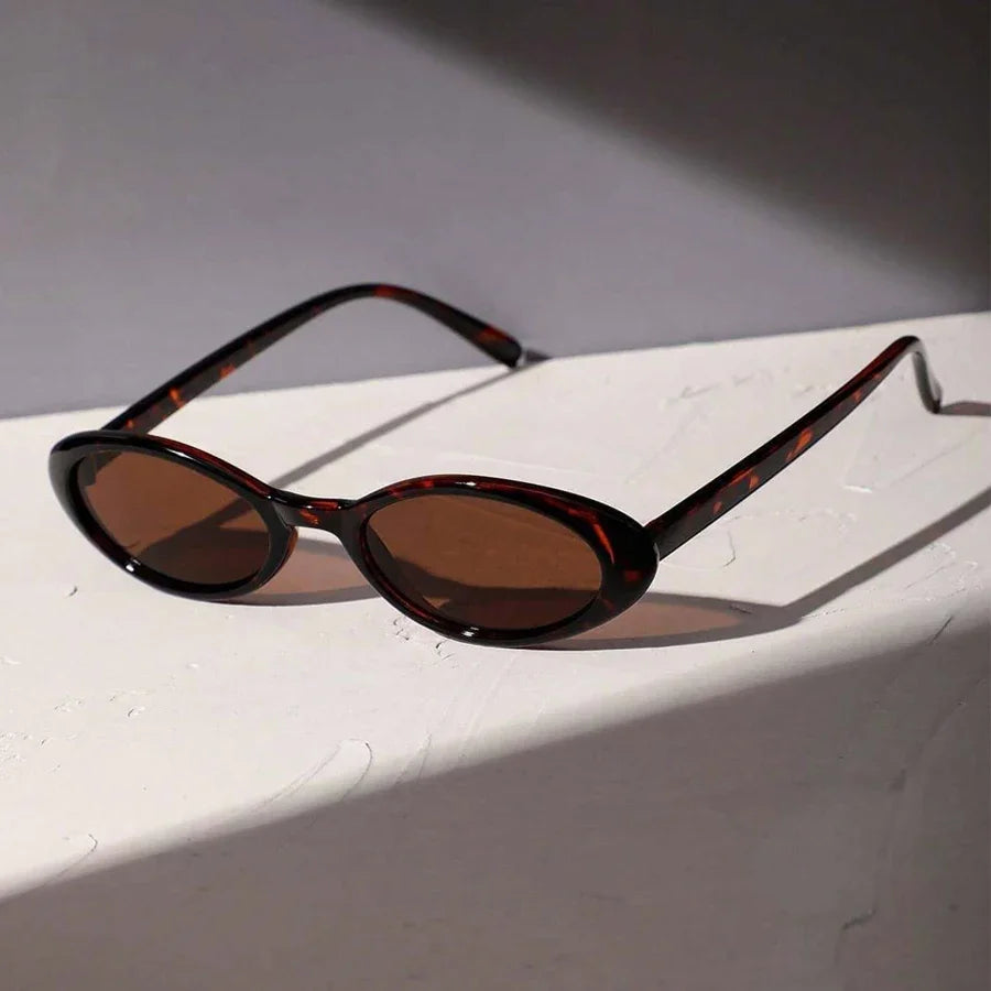 Chic Retro Leopard Sunglasses