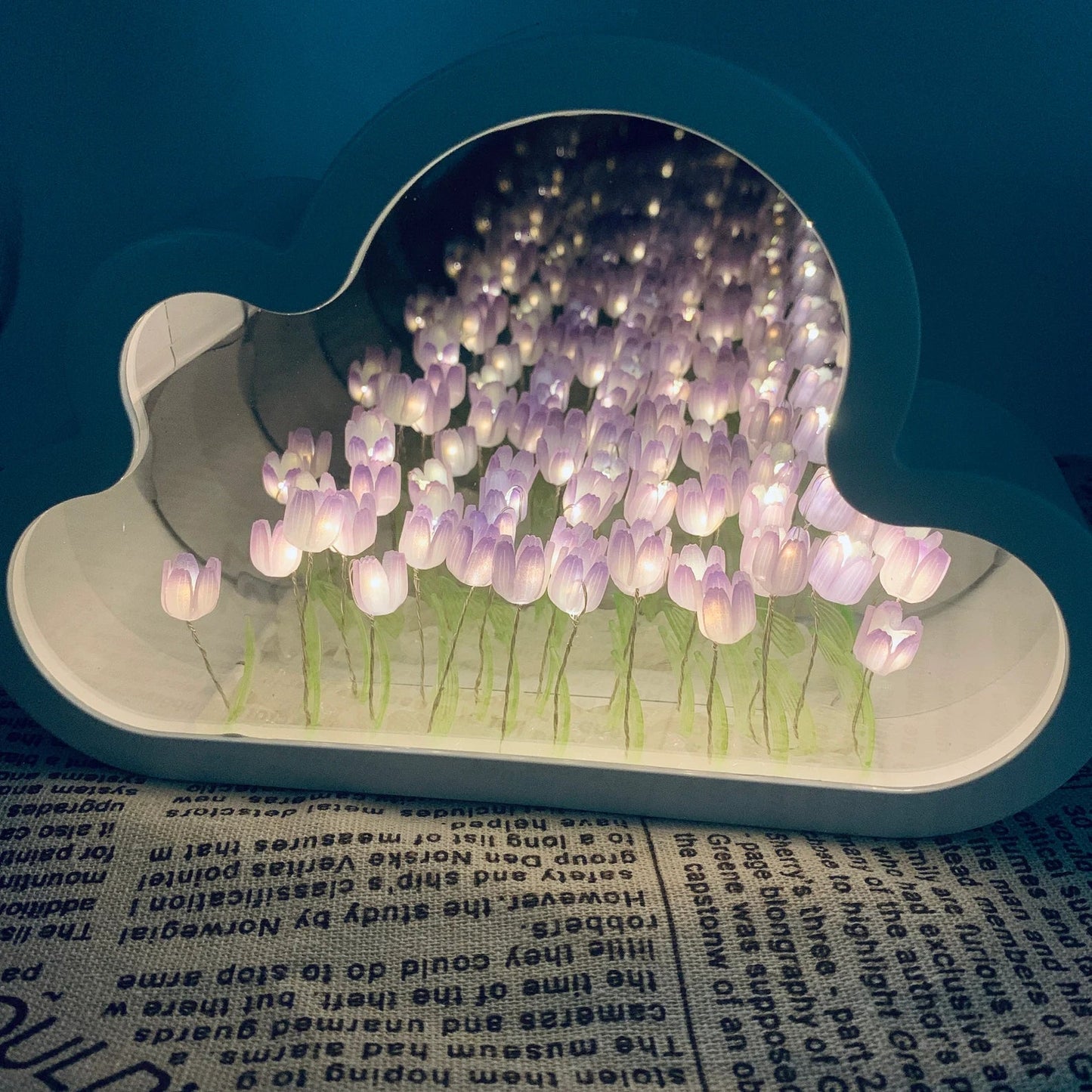 InfinityTulip™ Cloud Lamp