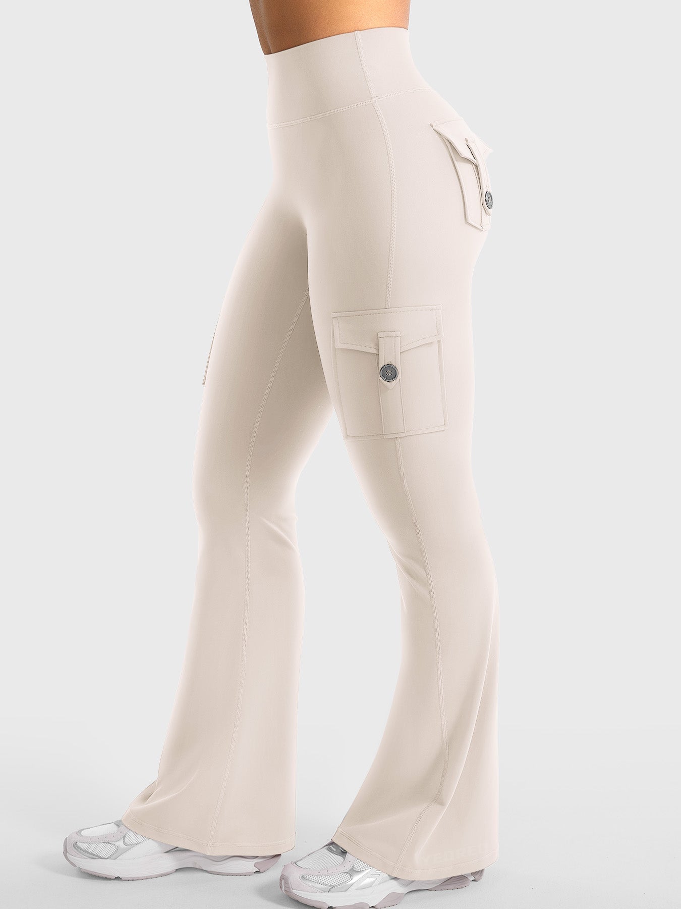 CargoFlex™ Flare Leggings